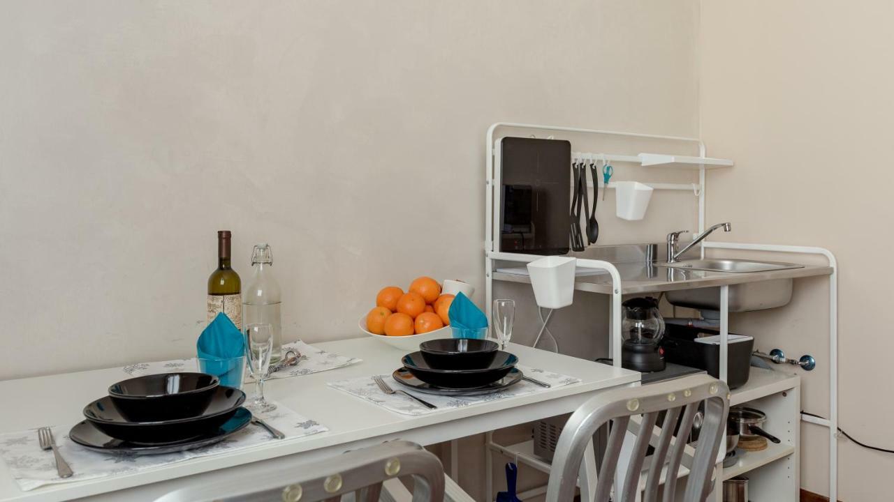 Pied A Terre Sant'Agostino Apartment Milano Ngoại thất bức ảnh
